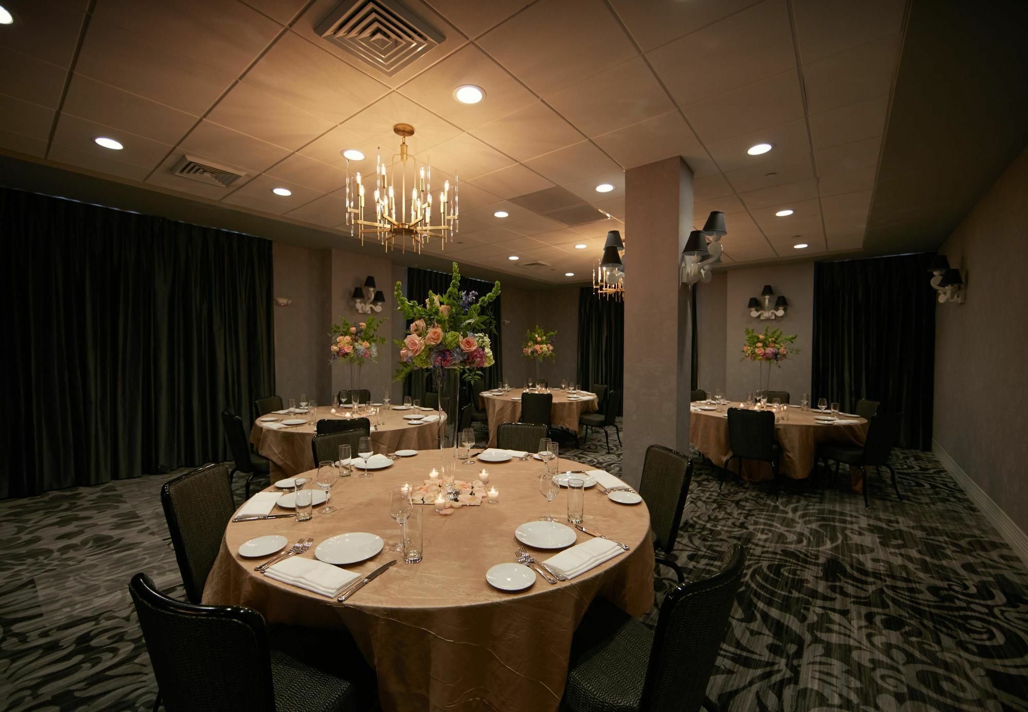 Elyton Hotel, Autograph Collection Birmingham Bagian luar foto